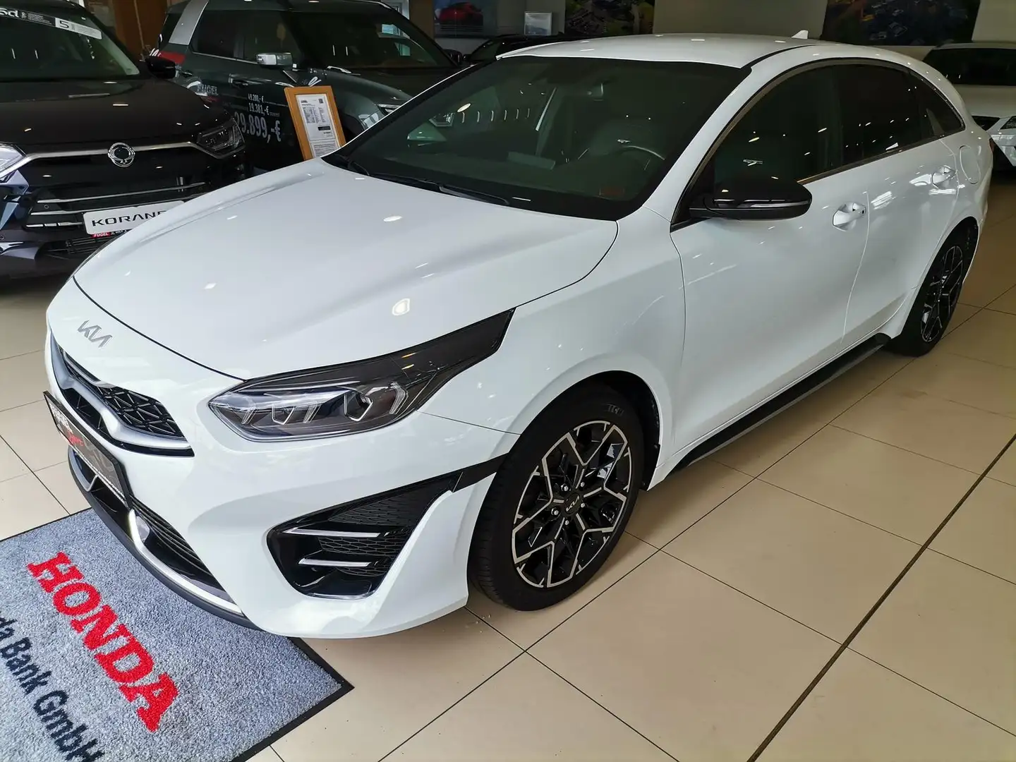 Kia ProCeed / pro_cee'd 1.5 T-GDI DCT GT-Line LED|Navi|Sound|RFK Weiß - 2