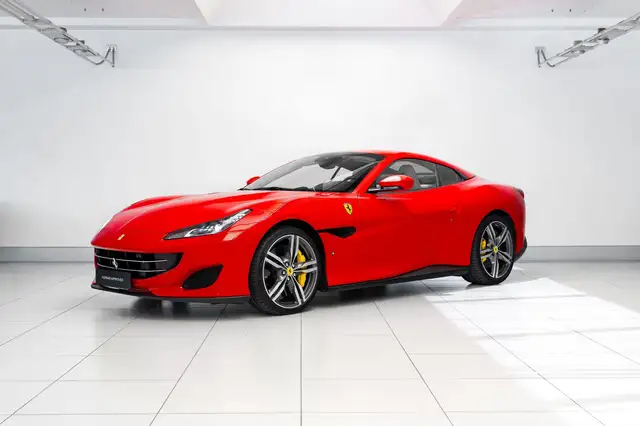 Ferrari Portofino view 2