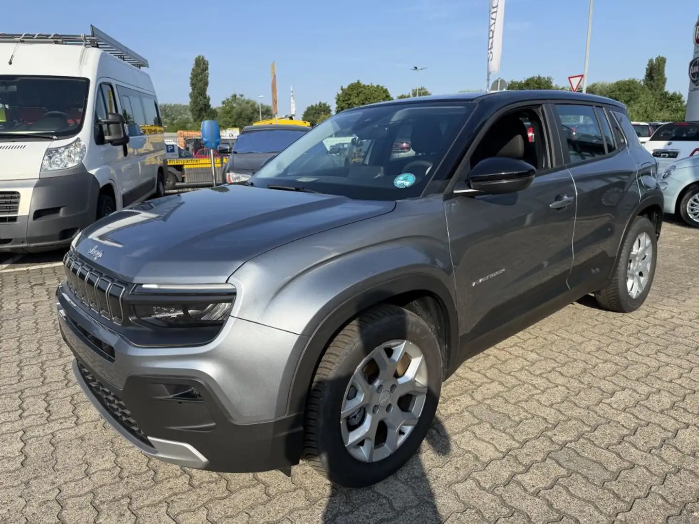 jeep avenger