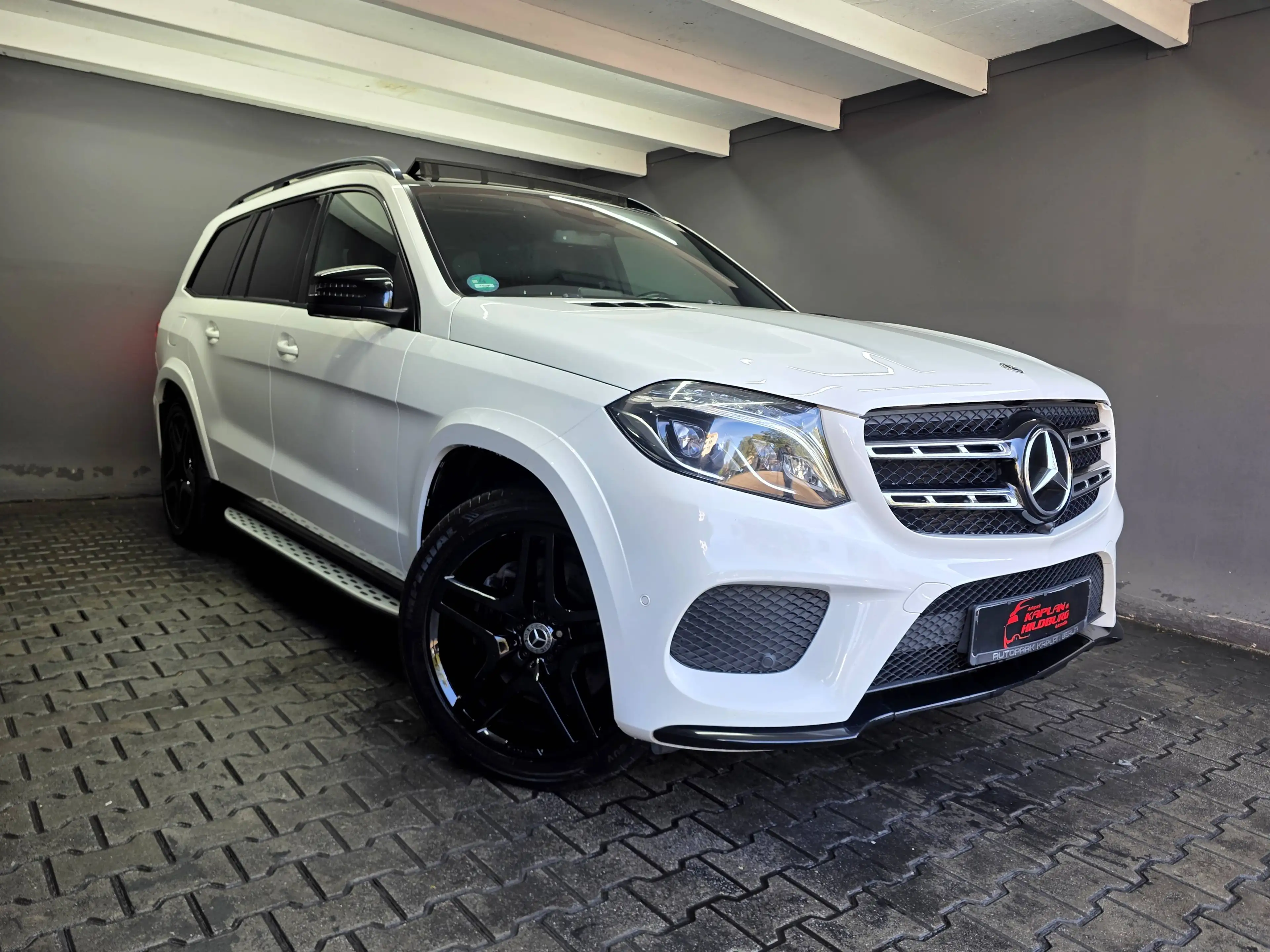 Mercedes-Benz GLS 350 d 4M, AMG LINE, PANO, 360°,2x TV,7 SITZER, LED — photo 3
