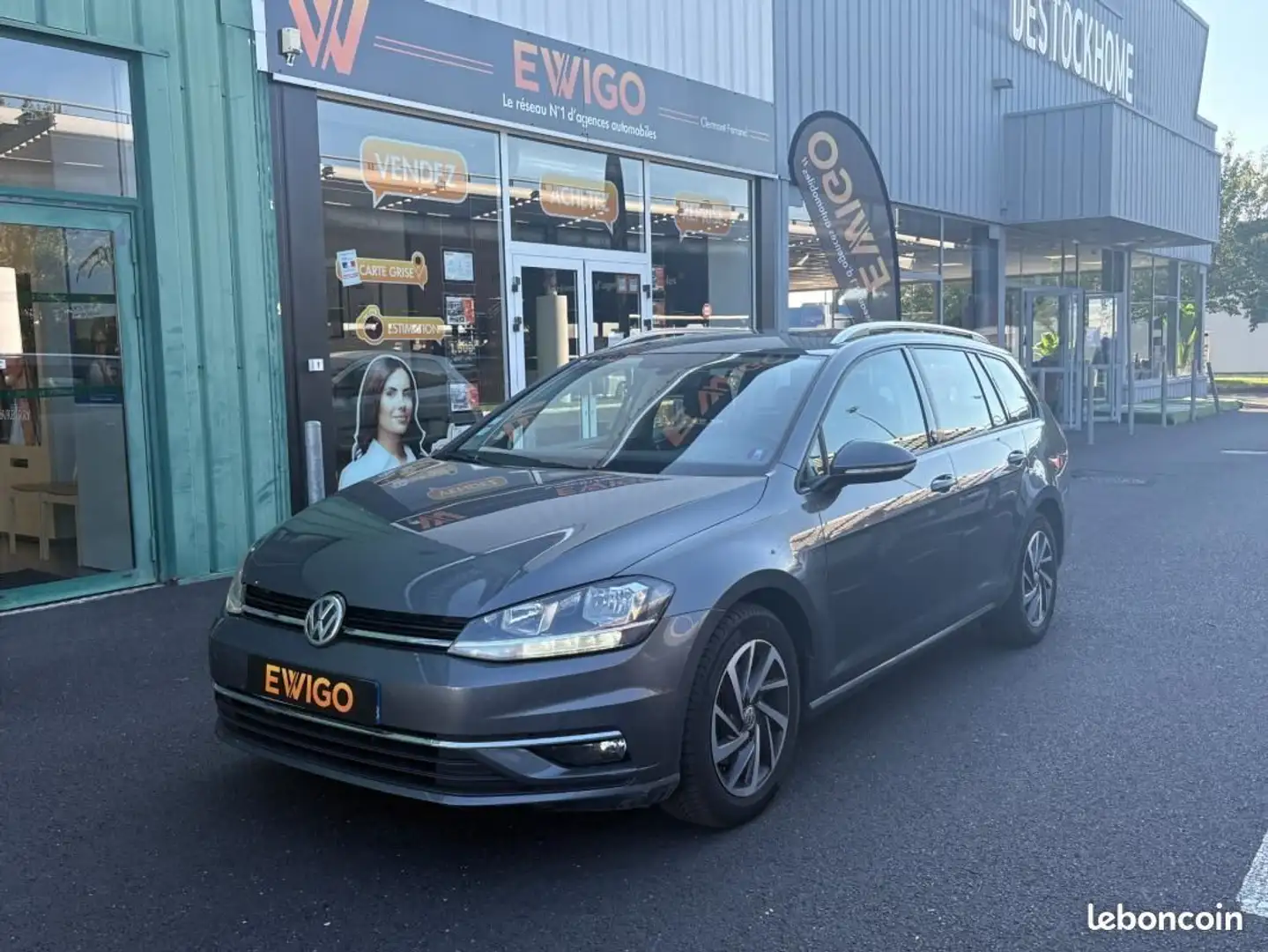 Volkswagen Golf 1.4 TSI 120CH SOUND DSG BVA ENTRETIEN COMPLET Grau - 1