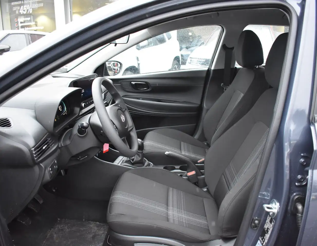 Hyundai i20 1.2 79 PS Navi Kamera PDC Tempomat SOFORT 7