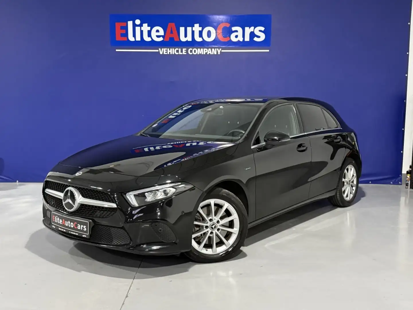Mercedes-Benz A 250 250e 8G-DCT Negro - 1