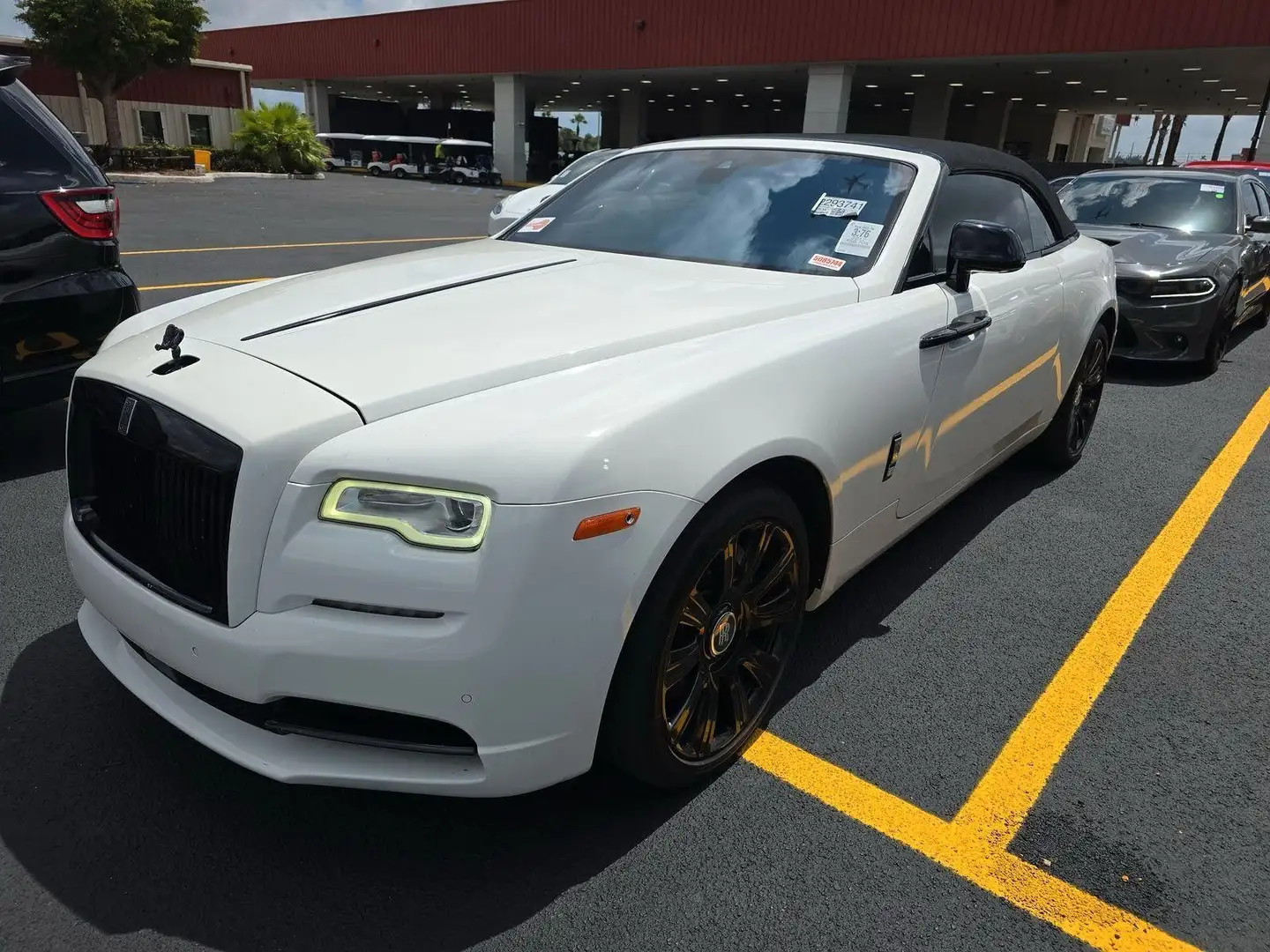 Rolls-Royce Dawn Cabrio 6.6L V12 Білий - 2