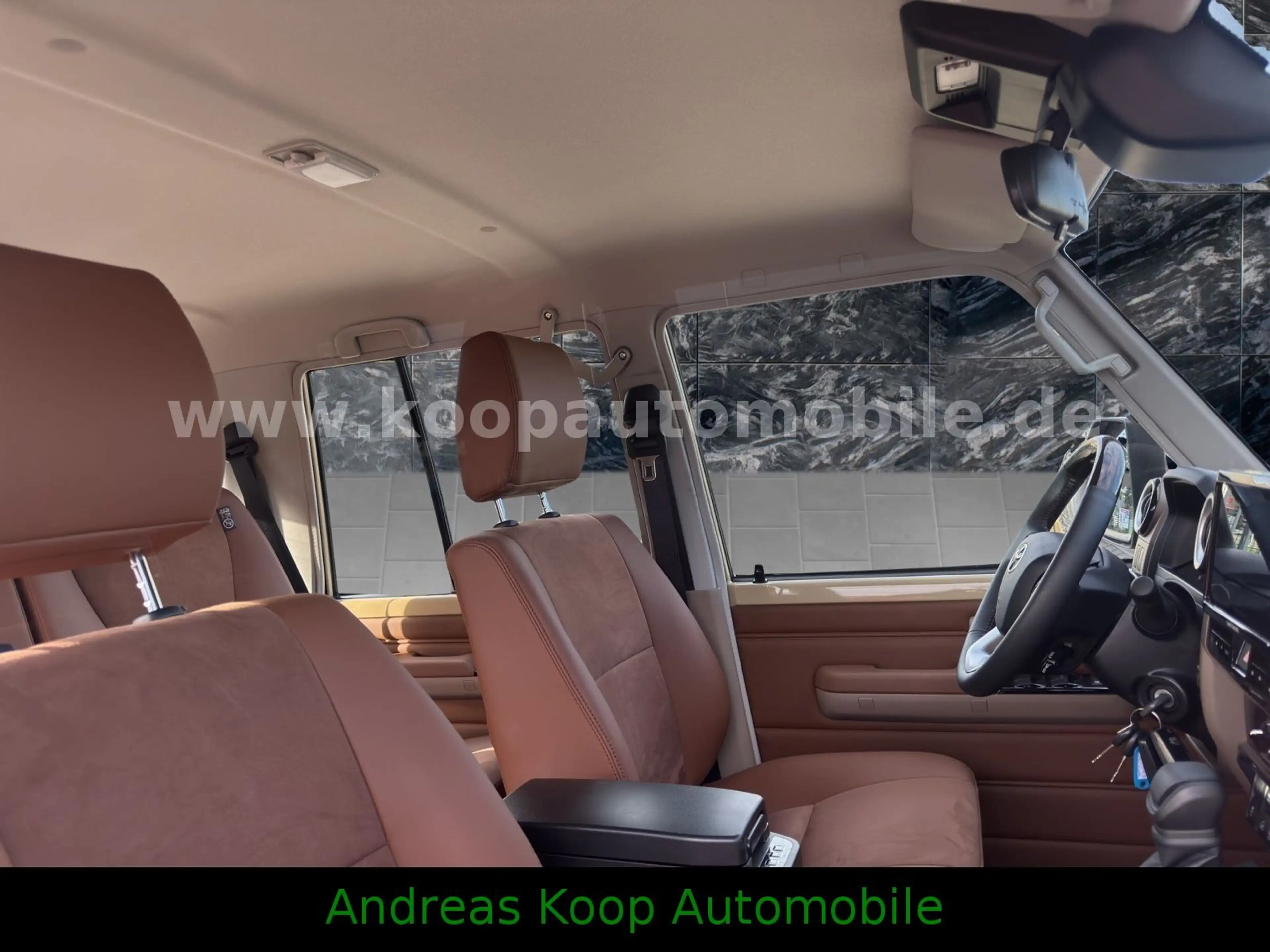 Toyota Land Cruiser GRJ 76 LX-Z Automat Leder LEDSOFORT — photo 9