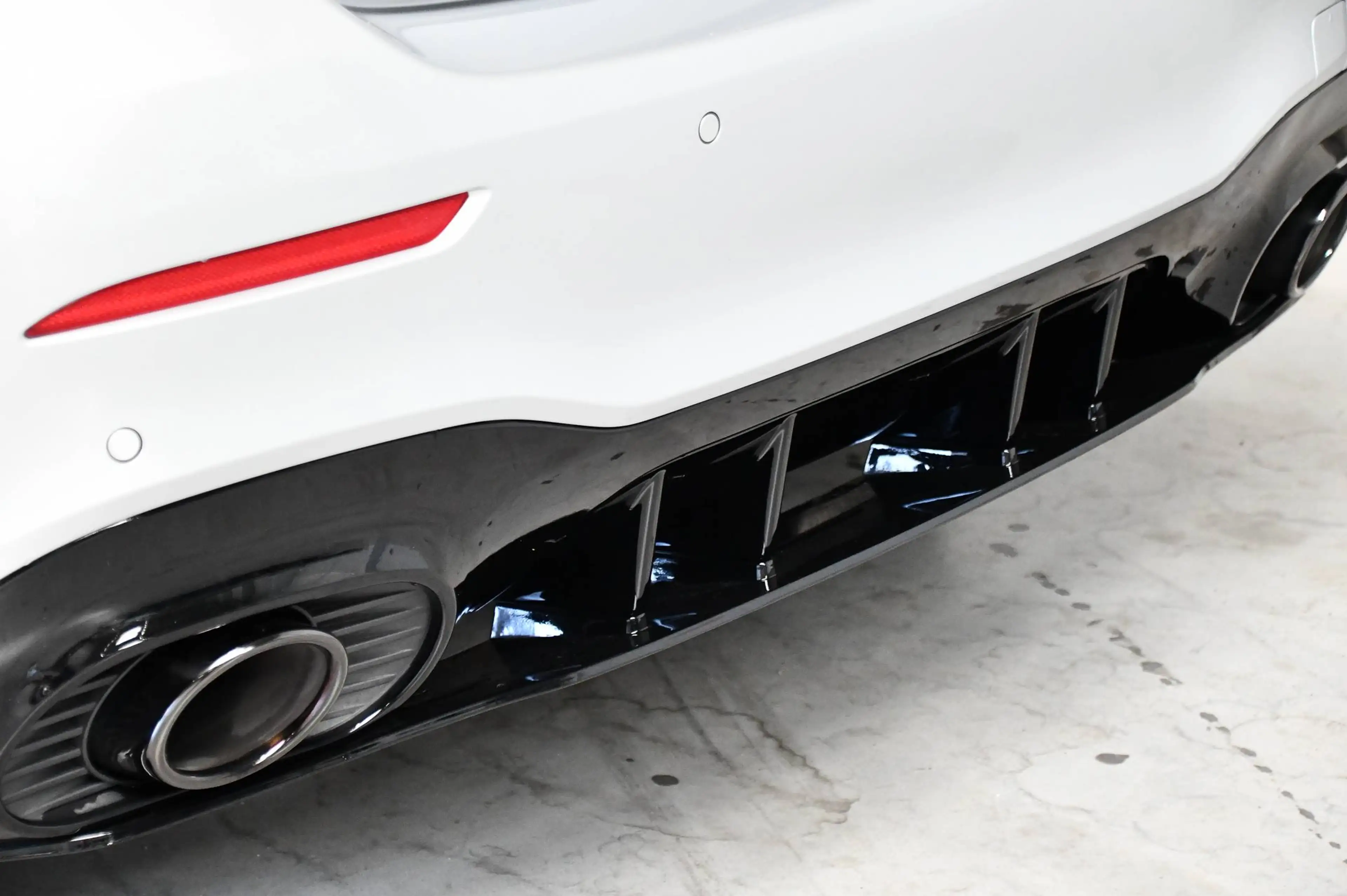Mercedes-Benz A 35 AMG Burmester - Pano - ACC - Performance Seats - HUD - Aero Pack — photo 12