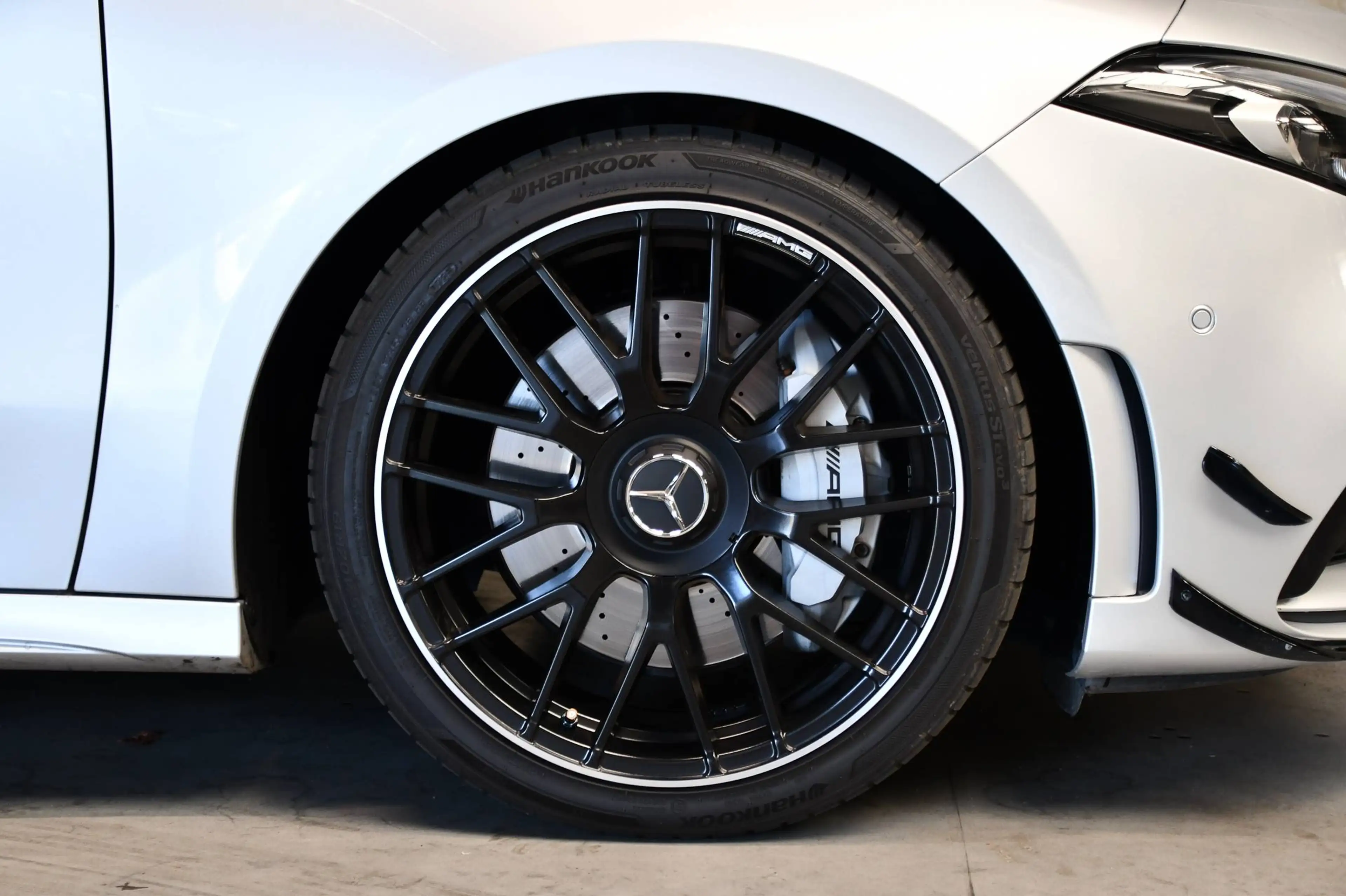 Mercedes-Benz A 35 AMG Burmester - Pano - ACC - Performance Seats - HUD - Aero Pack — photo 5