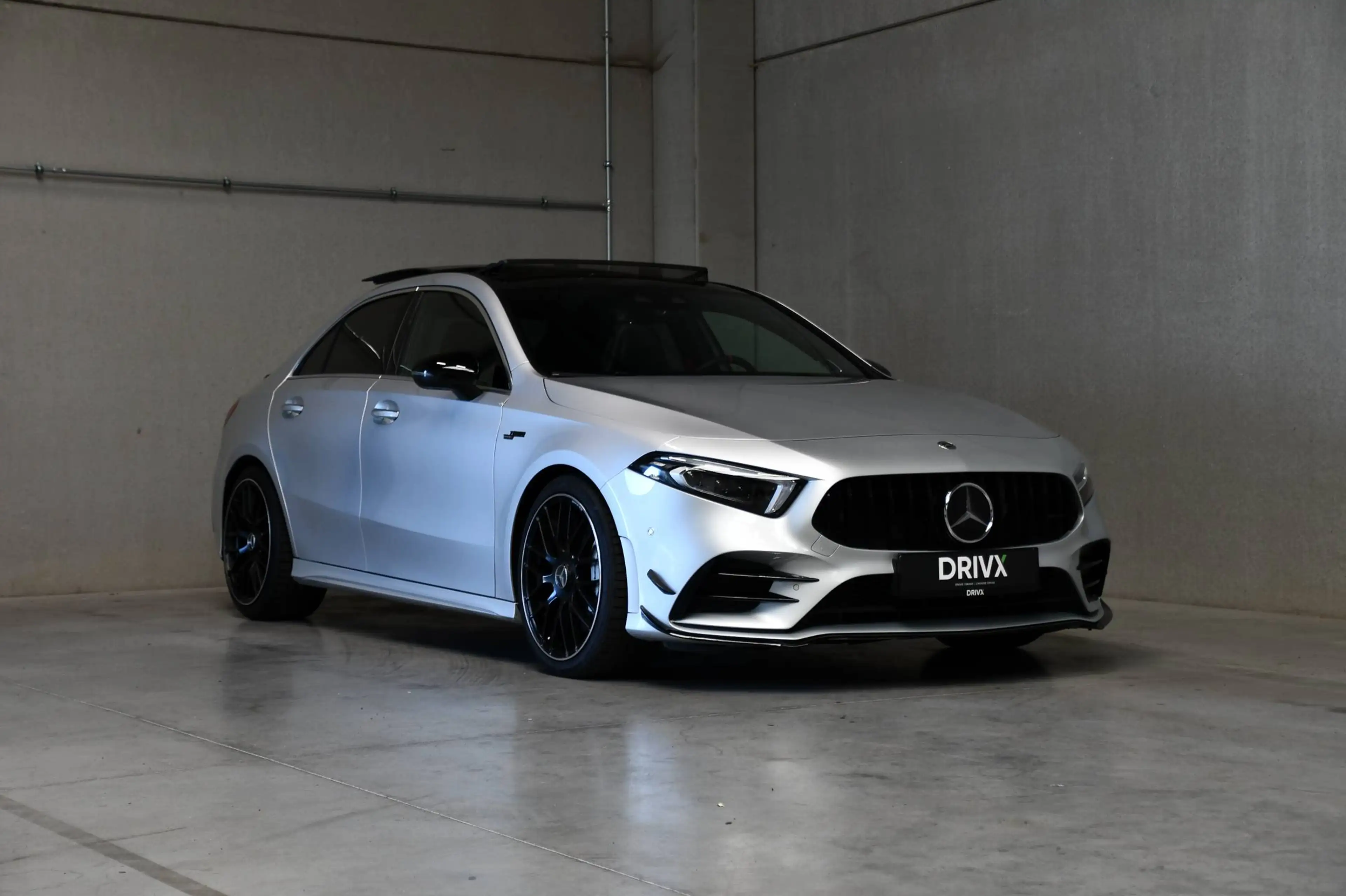 Mercedes-Benz A 35 AMG Burmester - Pano - ACC - Performance Seats - HUD - Aero Pack — photo 3