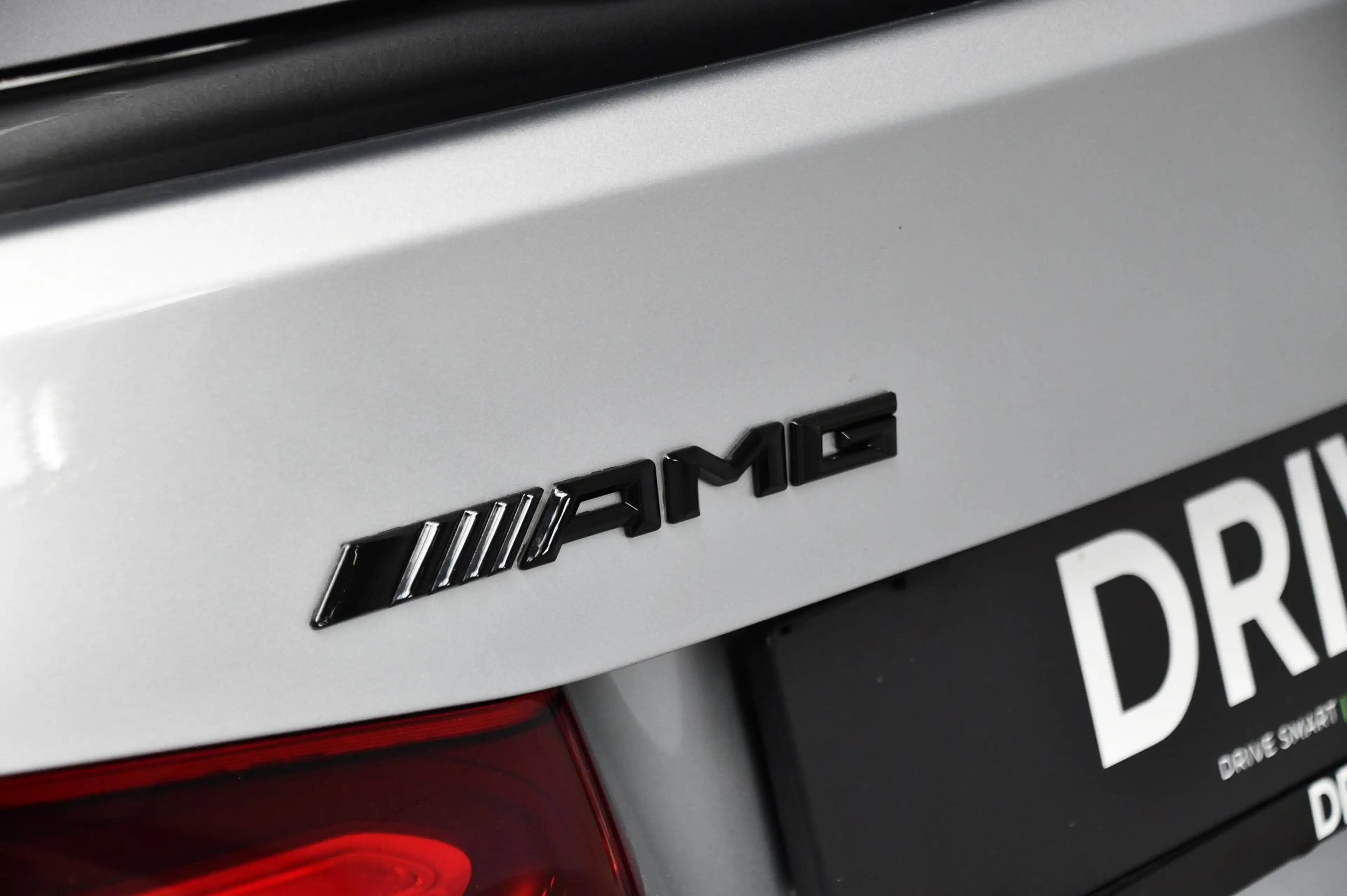Mercedes-Benz A 35 AMG Burmester - Pano - ACC - Performance Seats - HUD - Aero Pack — photo 11