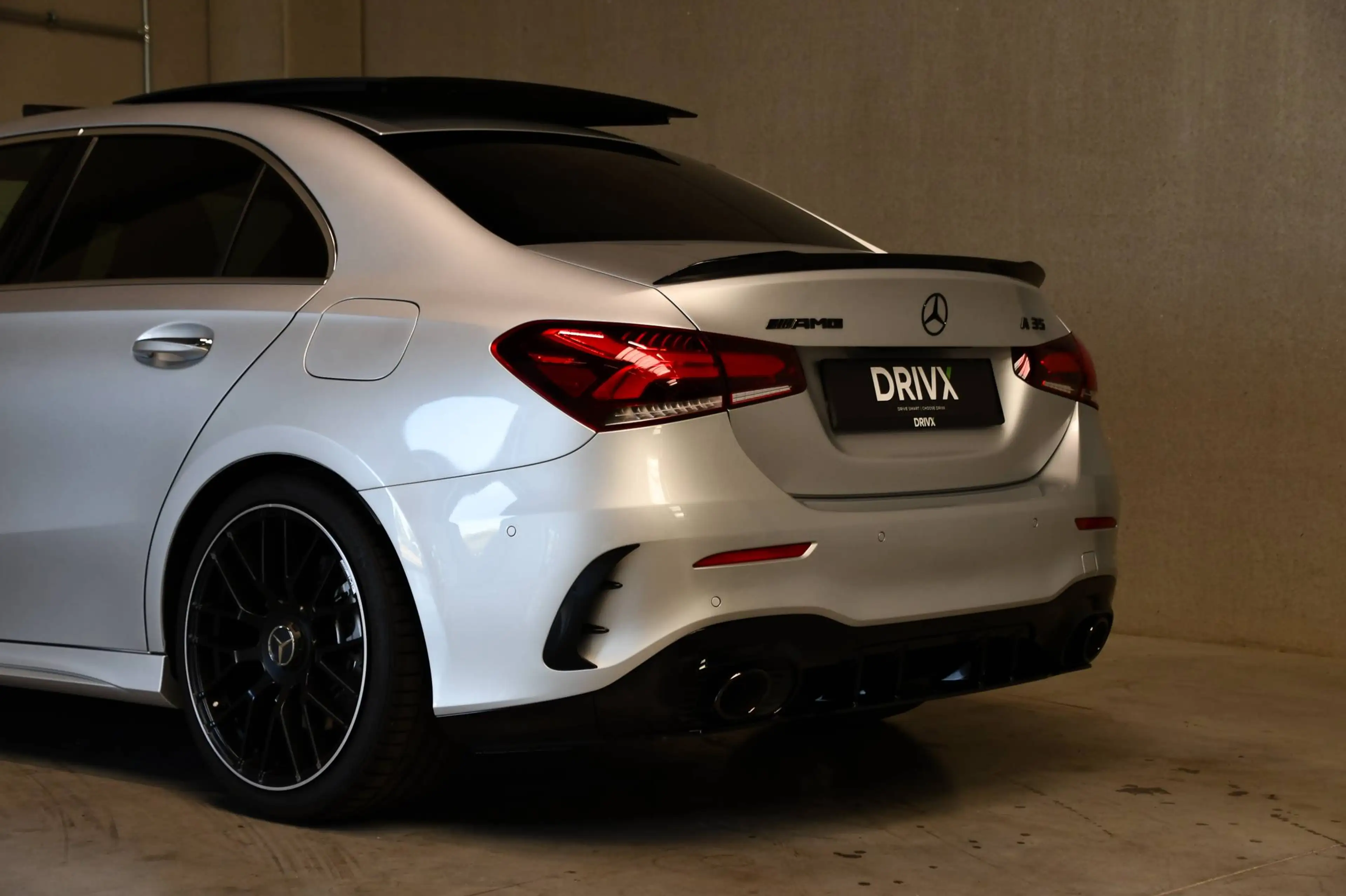 Mercedes-Benz A 35 AMG Burmester - Pano - ACC - Performance Seats - HUD - Aero Pack — photo 7