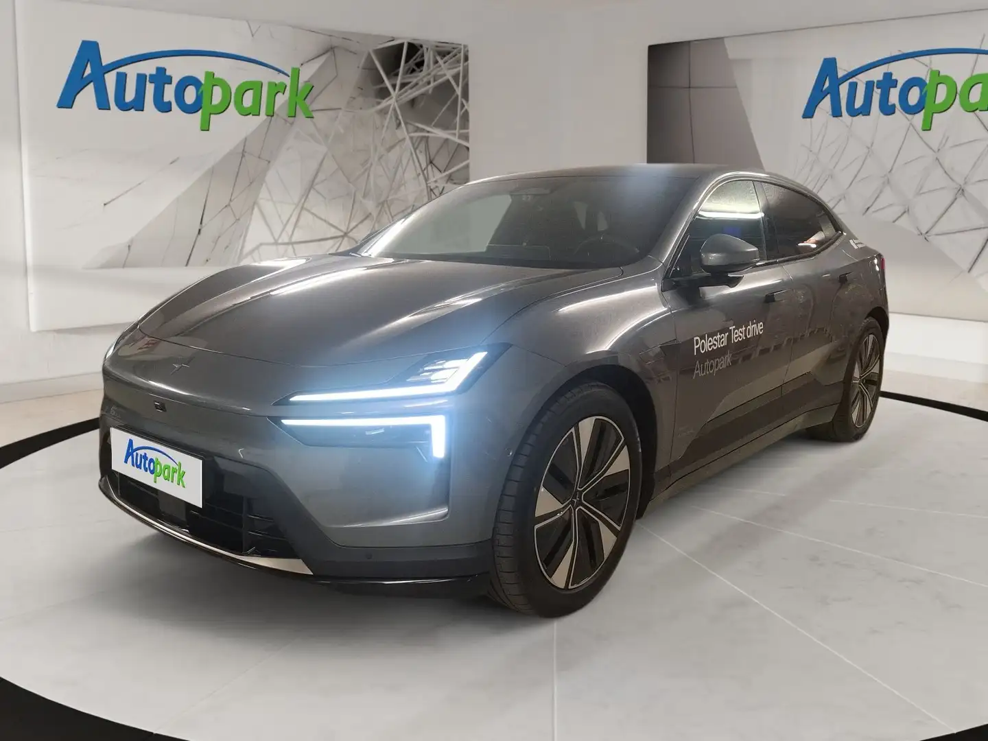 Polestar 4 Polestar 4 Long Range Single Grau - 1