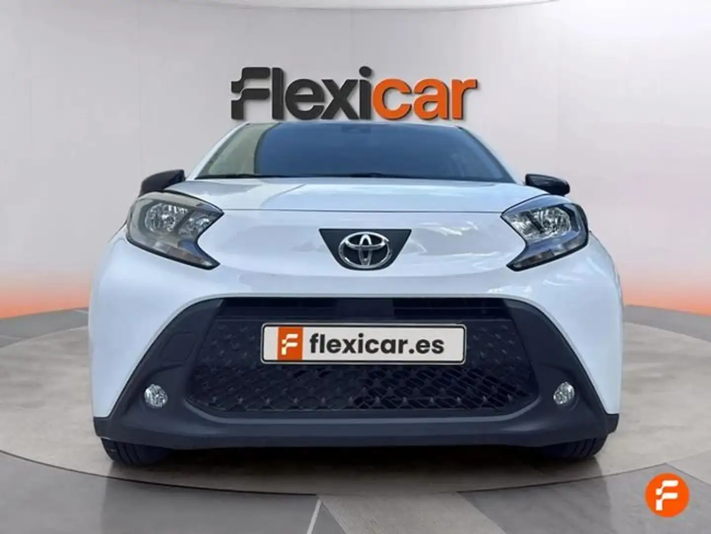 Toyota Aygo 1.0 VVT-I 72CV Chic Blanco - 2