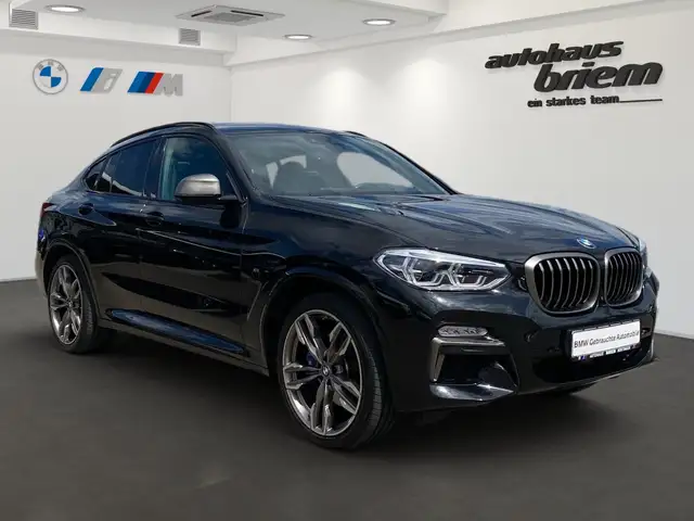 BMW X4 M view 2