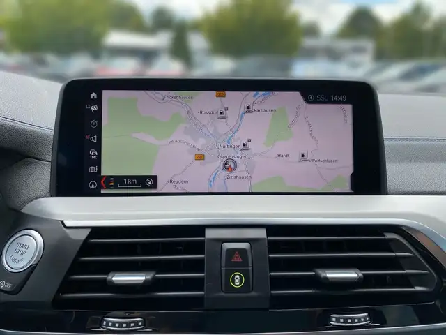 BMW X4 M view 9
