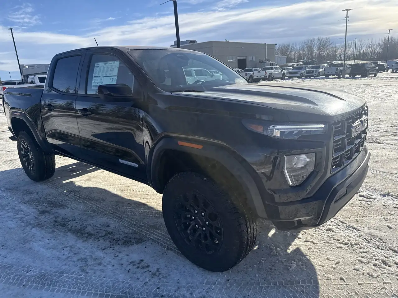GMC Canyon снимка GMC Canyon