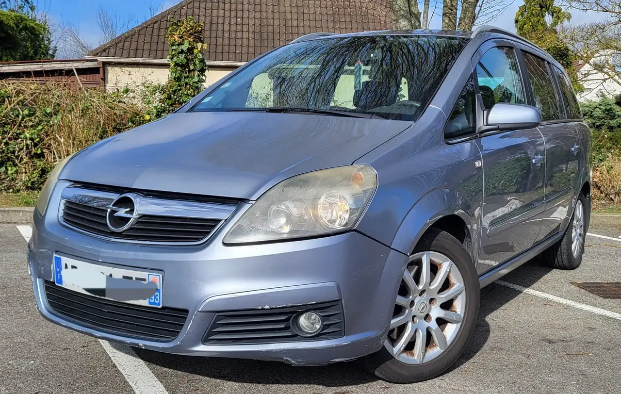 Opel Zafira 1.9 CDTI ElÃ©gance