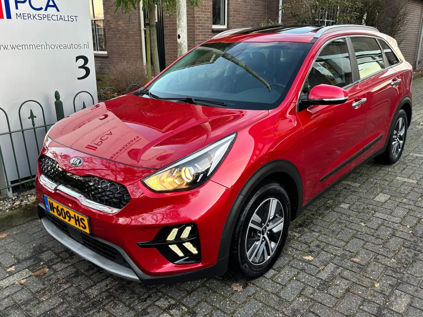 Kia Niro 1.6 GDi Hybrid ExecutiveLine Half leer/Alu wielen/ Rot - 2