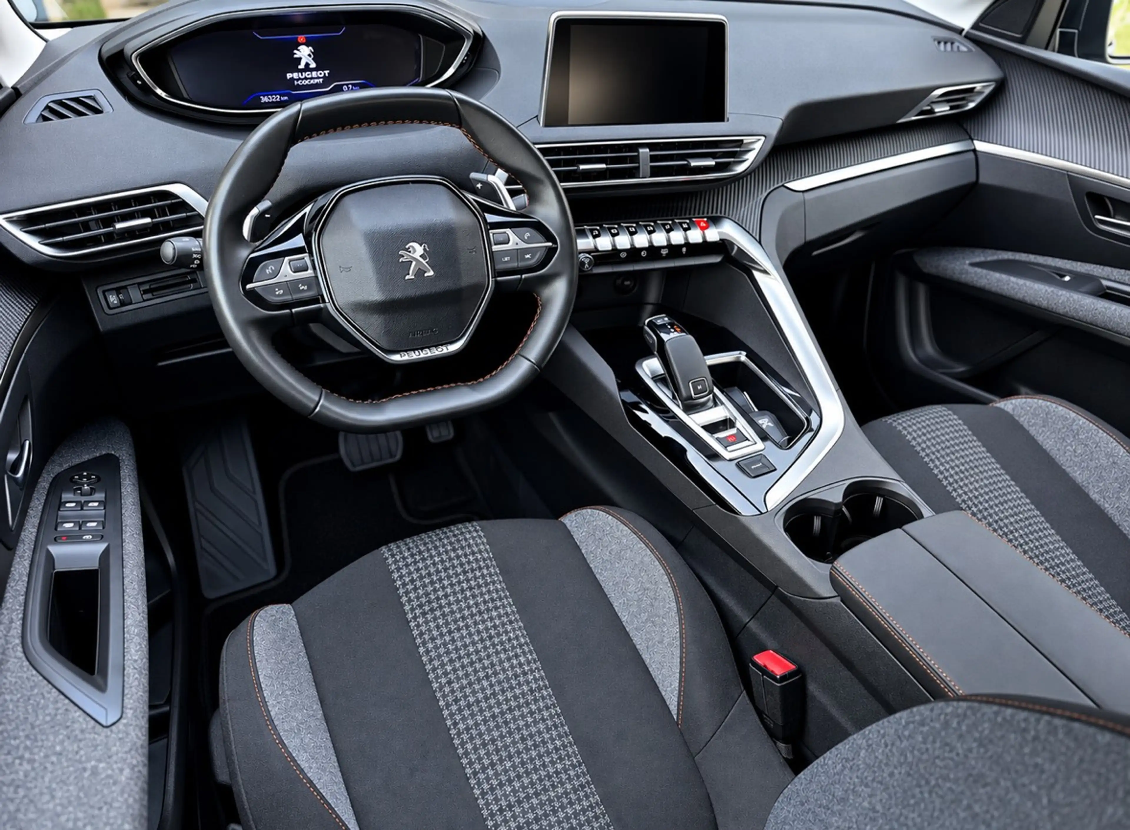 Peugeot 3008 3008 1.2 PureTech Crossway — photo 13