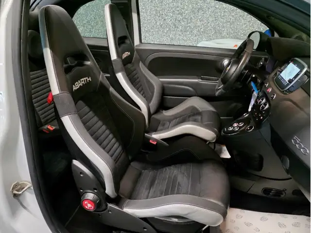 Abarth 595c view 5