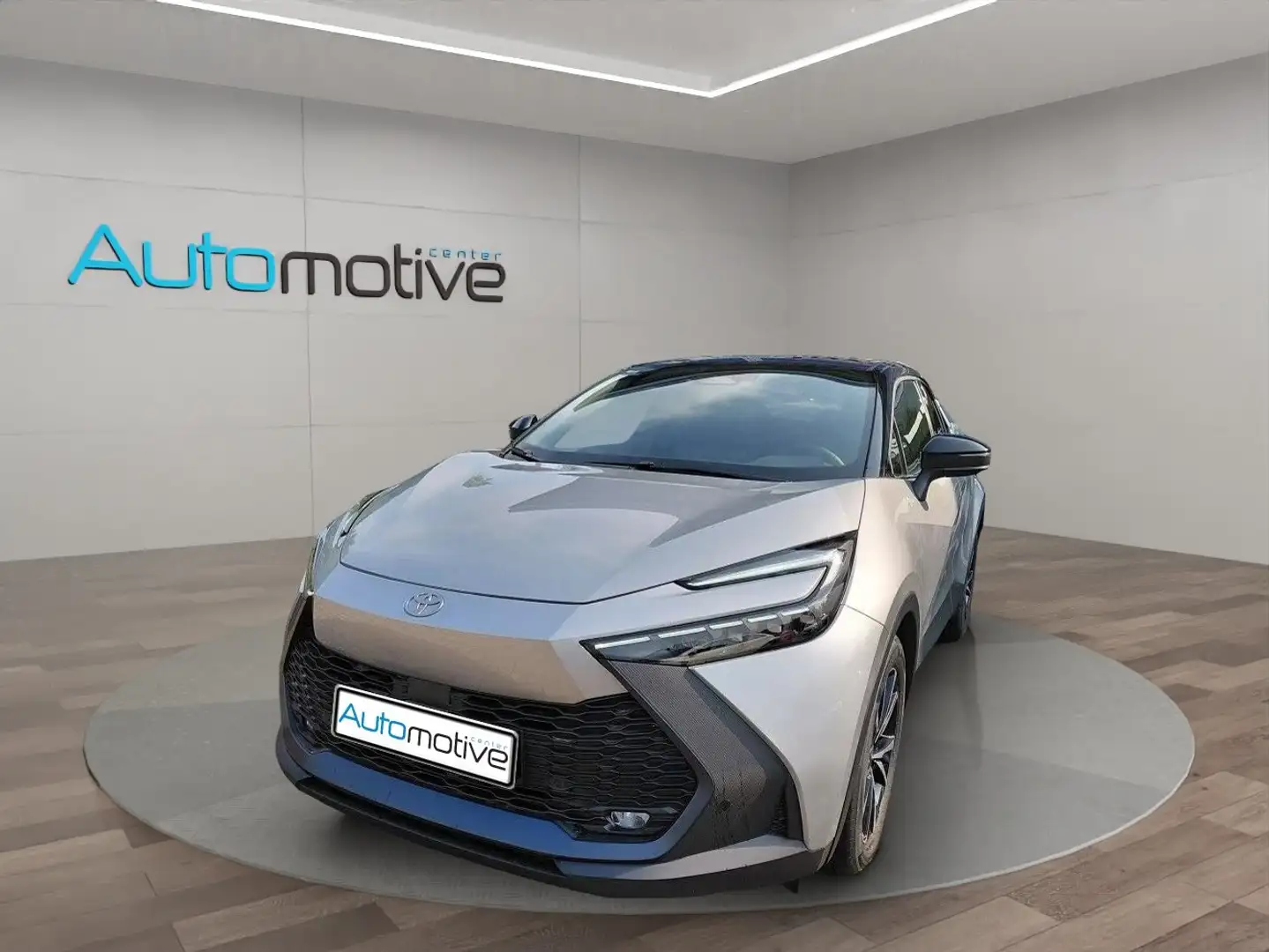 Toyota C-HR 1.8 HV Trend Zilver - 1