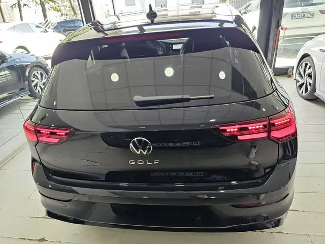 Volkswagen Golf view 7