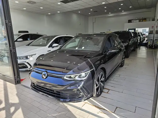 Volkswagen Golf view 5