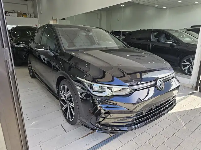 Volkswagen Golf view 21