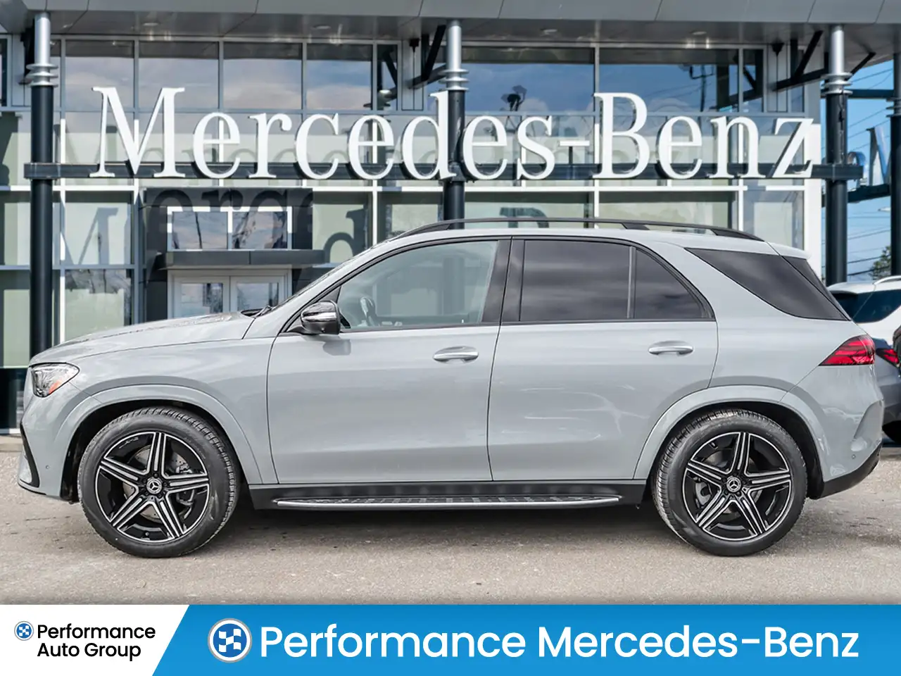 Mercedes-Benz GLE снимка Mercedes-Benz GLE