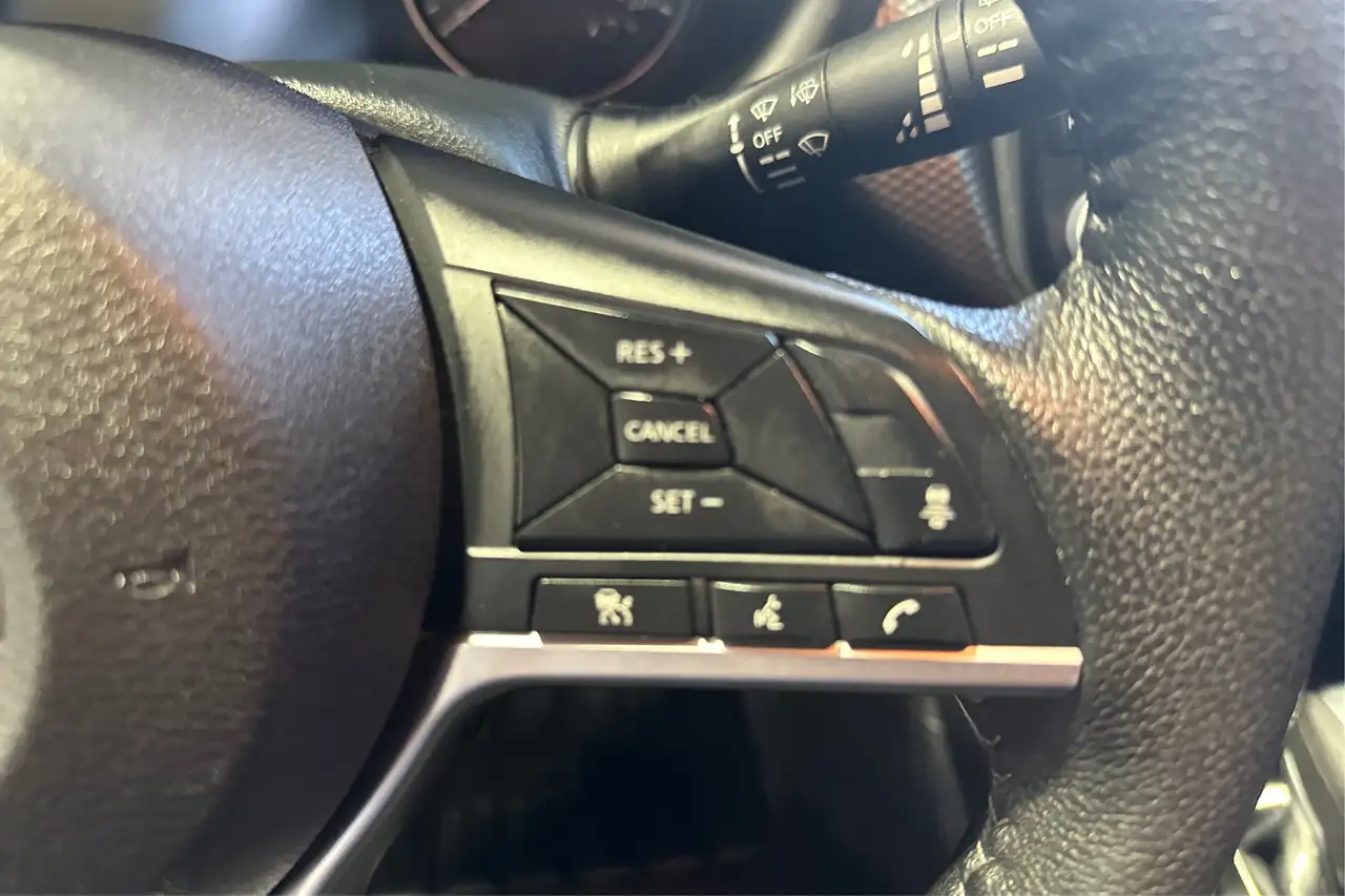 Nissan Kicks снимка Nissan Kicks
