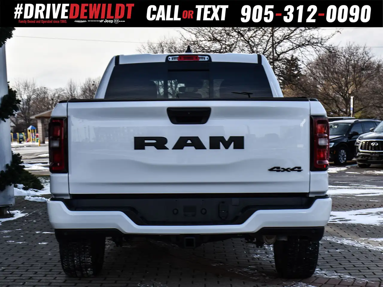 RAM 1500 снимка RAM 1500