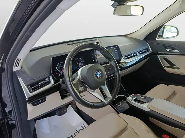 BMW X1 view 7
