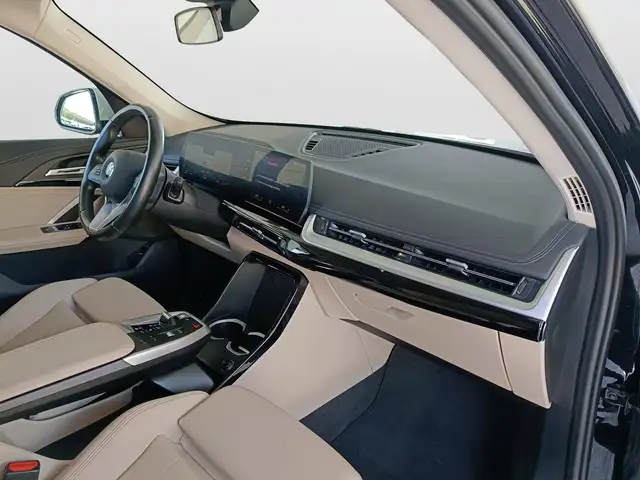 BMW X1 view 10