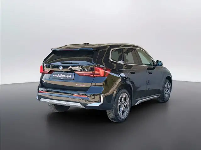 BMW X1 view 5