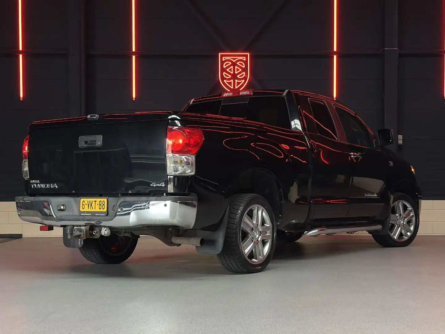 Toyota Tundra Limited TRD 4x4 |TREK|JBL|LEDER|STOELVERW. crna - 2