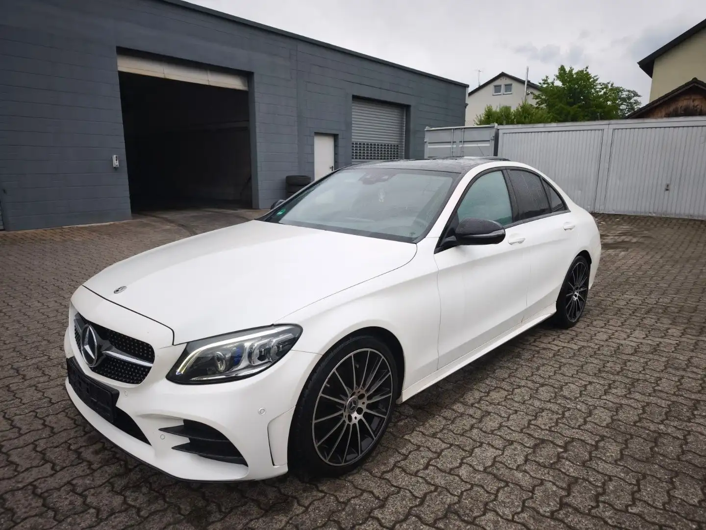 Mercedes-Benz C 220 AMG Pano*LED*Burmester* Wandler defekt! Blanc - 1