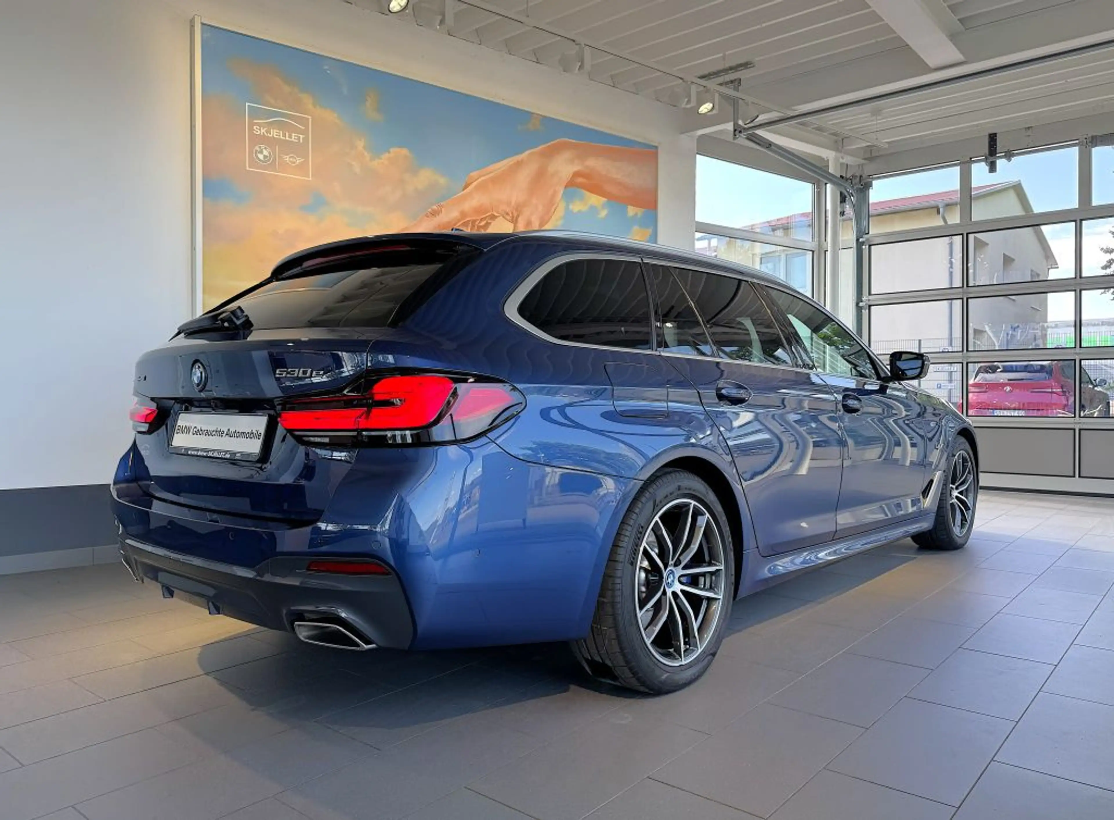 BMW 530 530e xDr. Tour. M SPORT PANO+KAM360+AHK+SPUR+LED — photo 7