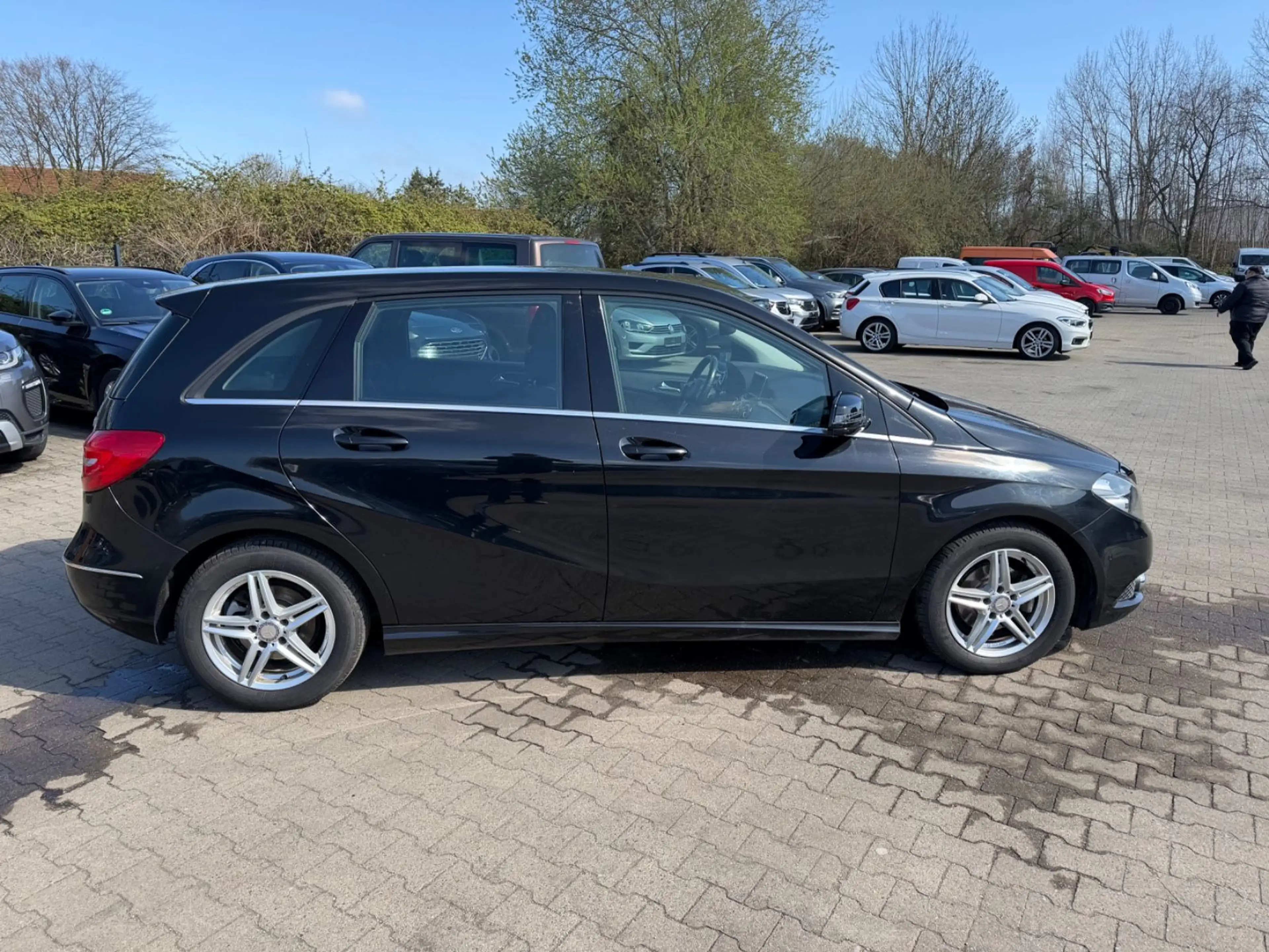 Mercedes-Benz B 180 CDI/EURO5/KLIMA/NAVI/TEMPOMAT — photo 4