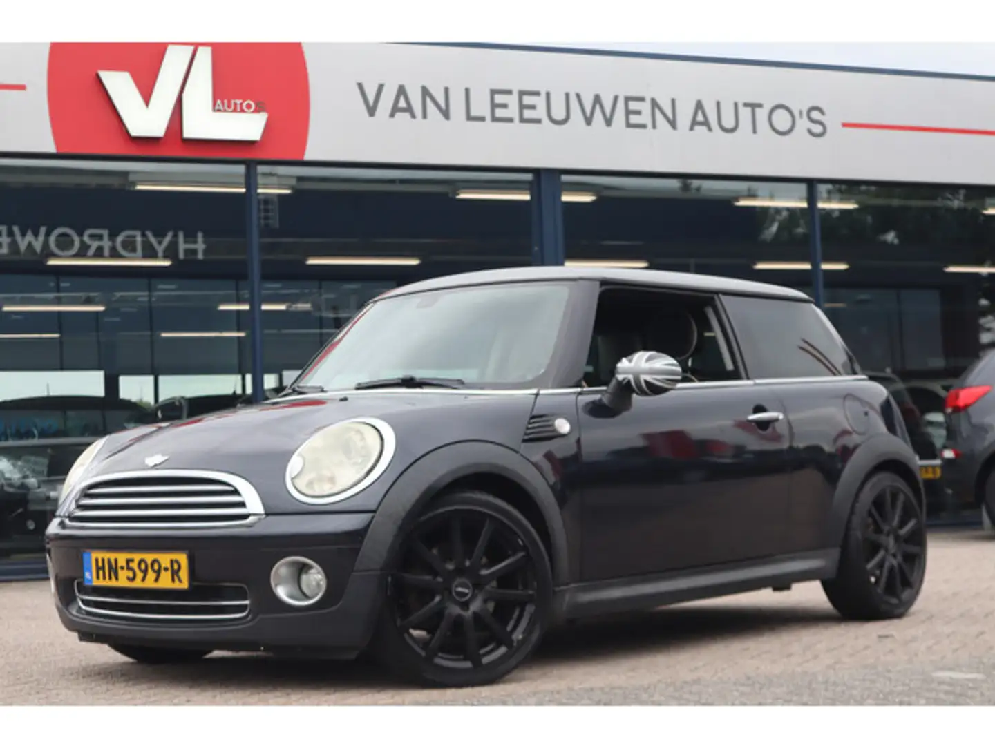 MINI Cooper Mini 1.6 | Lees Tekst | Read Text | Zo Mee Schwarz - 2
