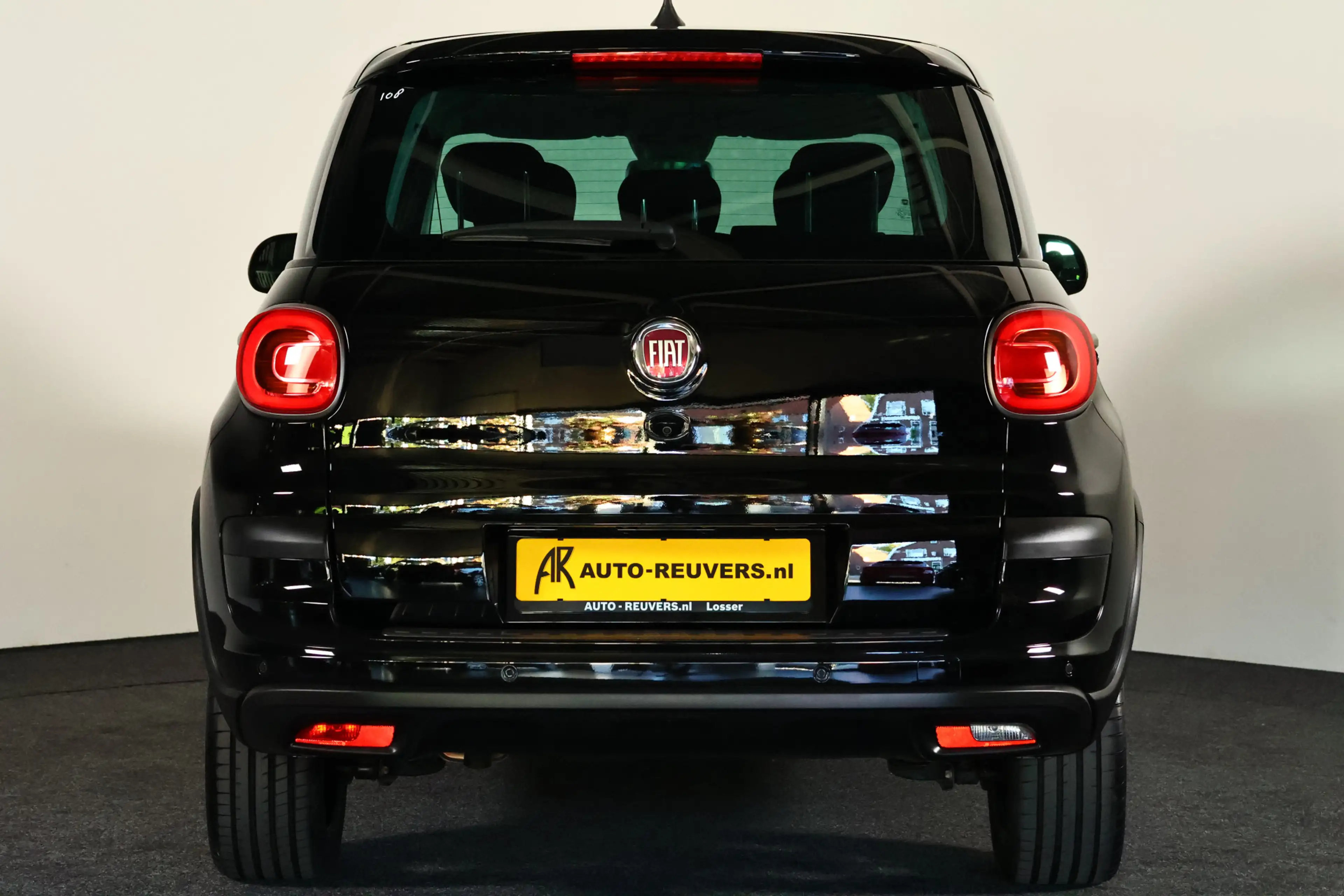 Fiat 500L 1.4-16V Lounge Navi / Cruisecontrol / Bluetooth / — photo 9