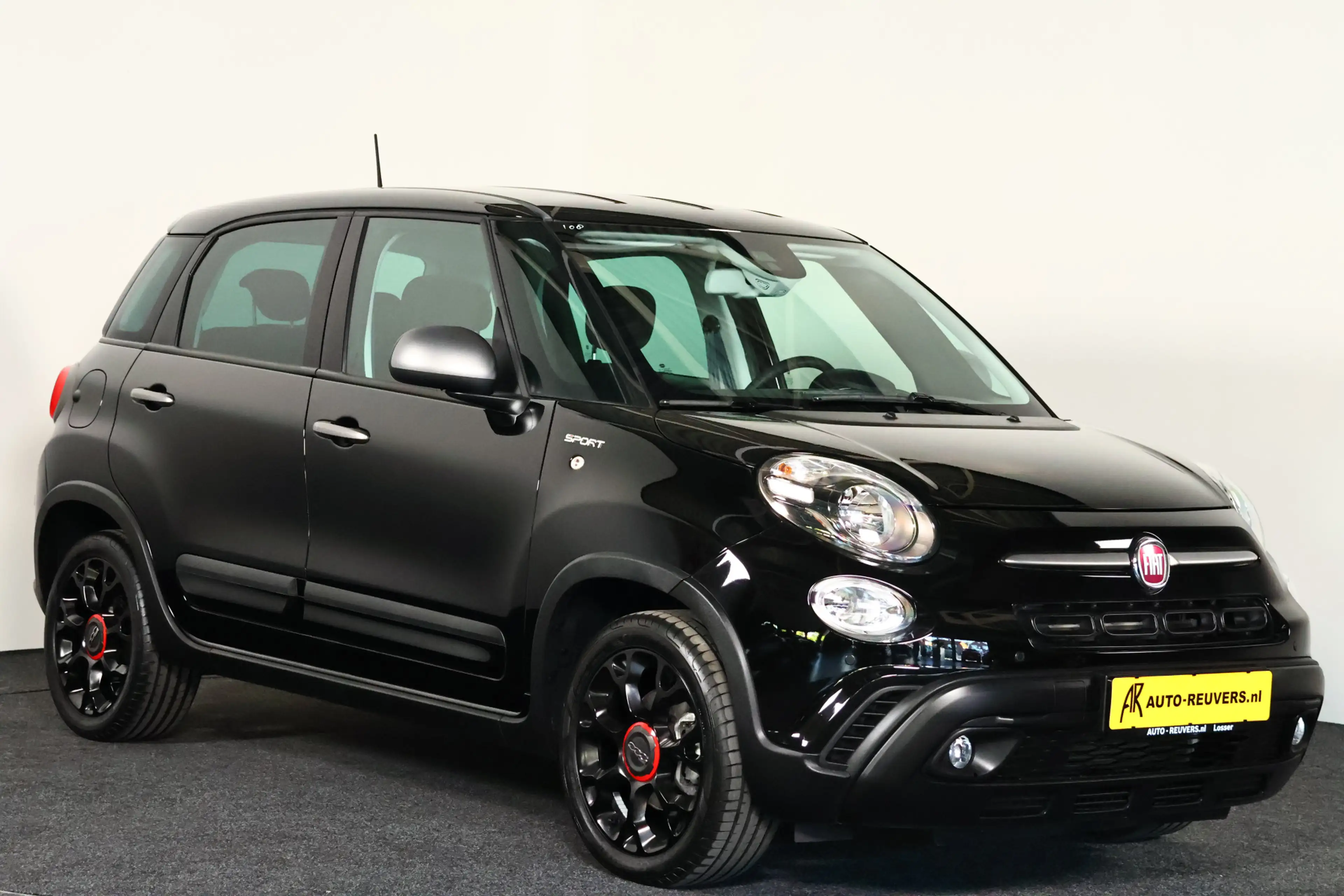 Fiat 500L 1.4-16V Lounge Navi / Cruisecontrol / Bluetooth / — photo 5