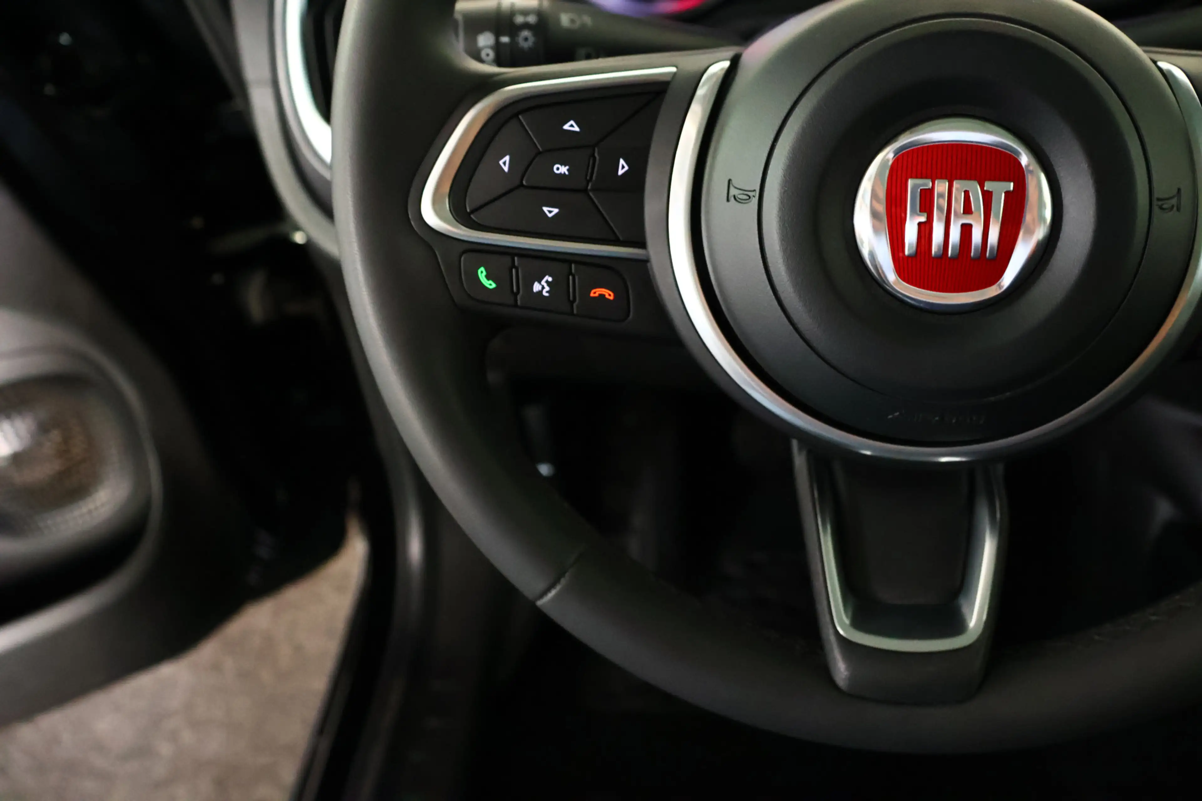 Fiat 500L 1.4-16V Lounge Navi / Cruisecontrol / Bluetooth / — photo 17