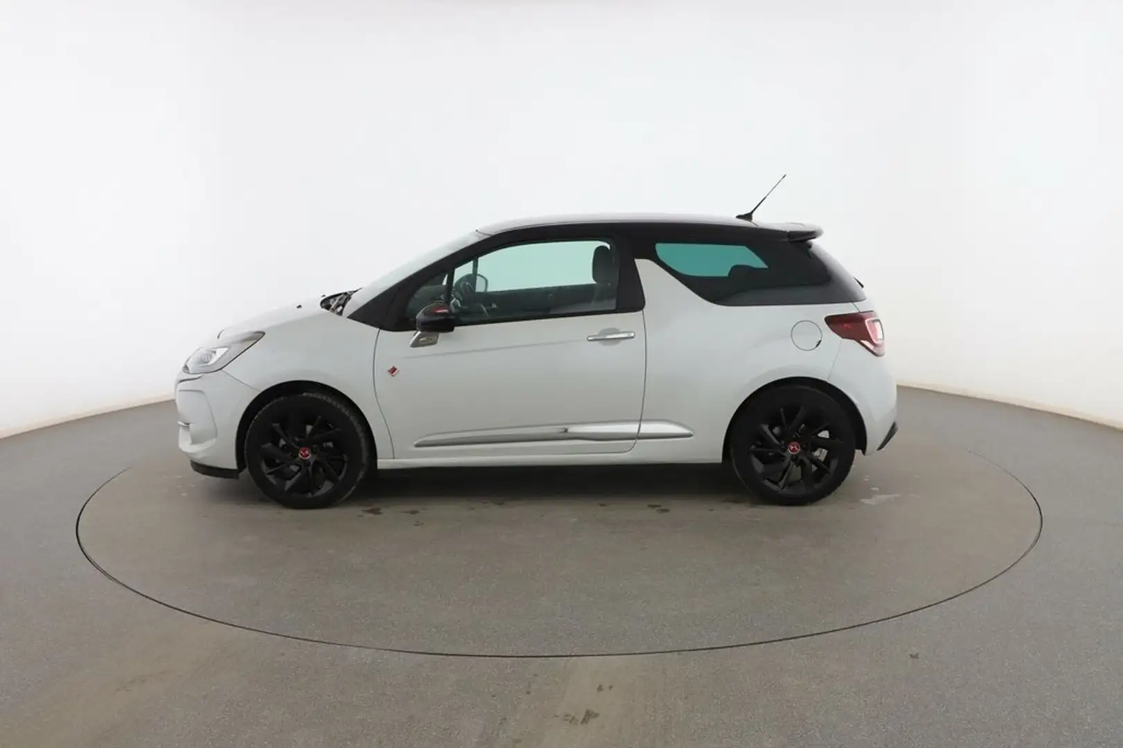 DS Automobiles DS 3 1.2 PureTech S&S Performance Line EAT6 110 Blanco - 2