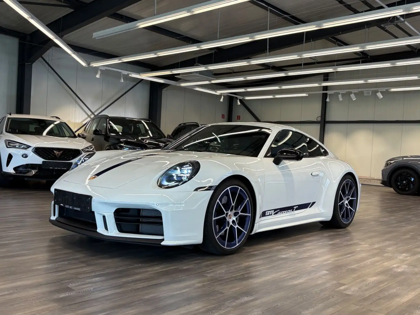 Porsche 992 911 Carrera T Schaltgetr Lift Matrix Schiebe Weiß - 1