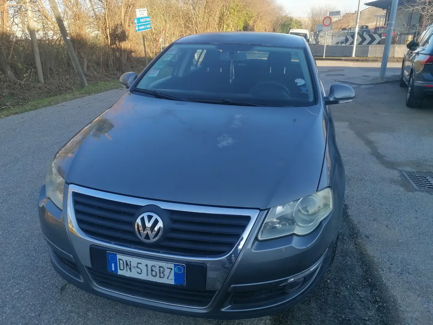 Volkswagen Passat 1.9 tdi Comfortline dpf - 1
