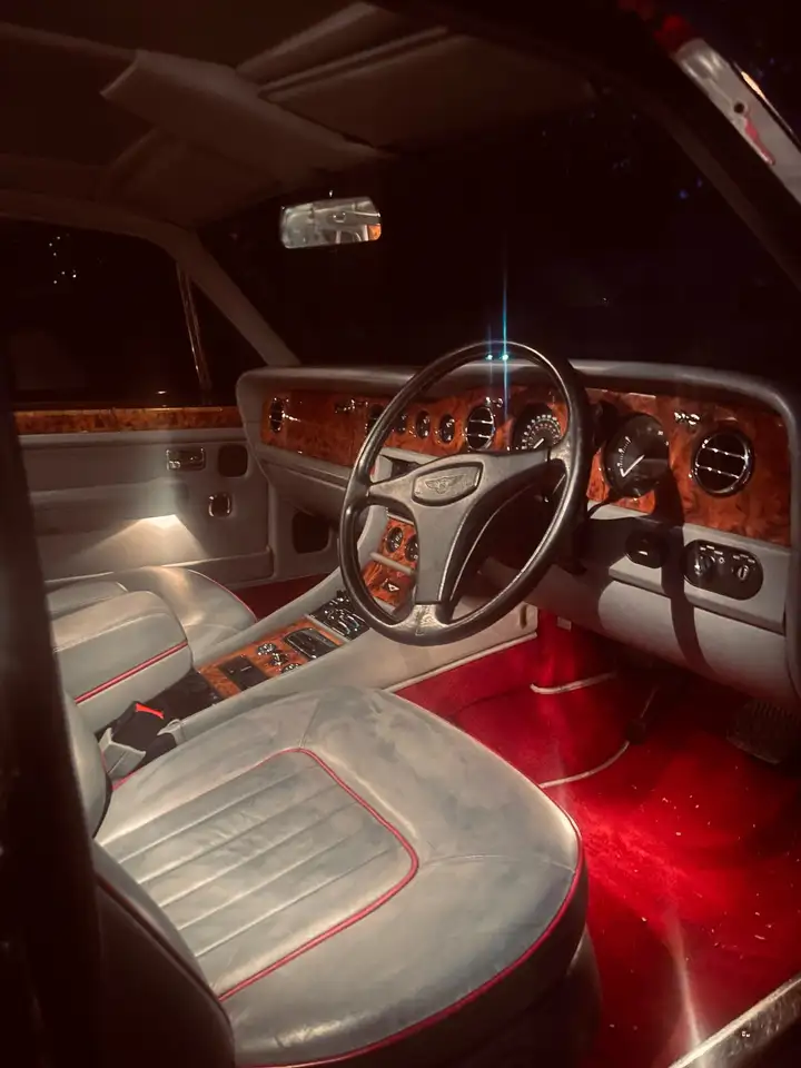 Bentley Mulsanne 6.8 lunga, foto 3