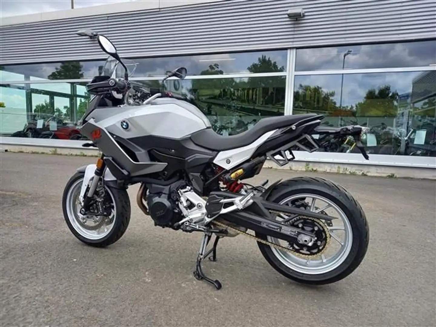 BMW F 900 XR A2 Blanco - 2