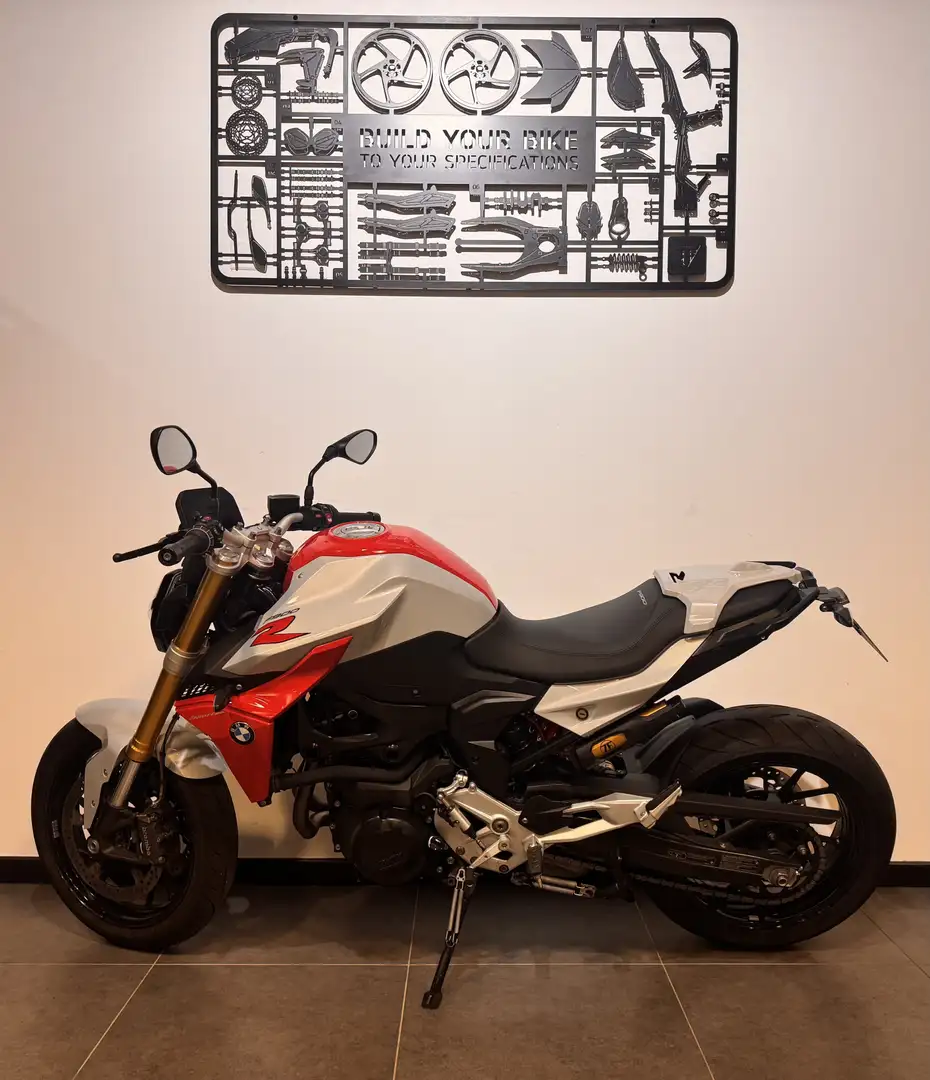 BMW F 900 R Gris - 2
