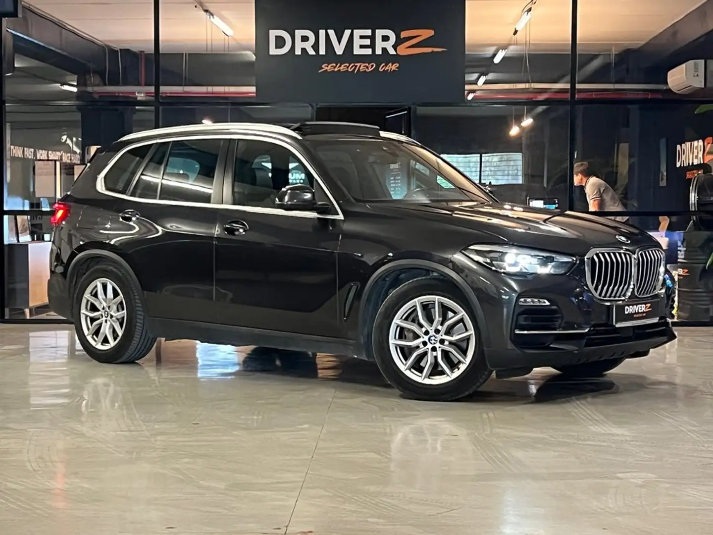 BMW X5 xDrive45e Gris - 1