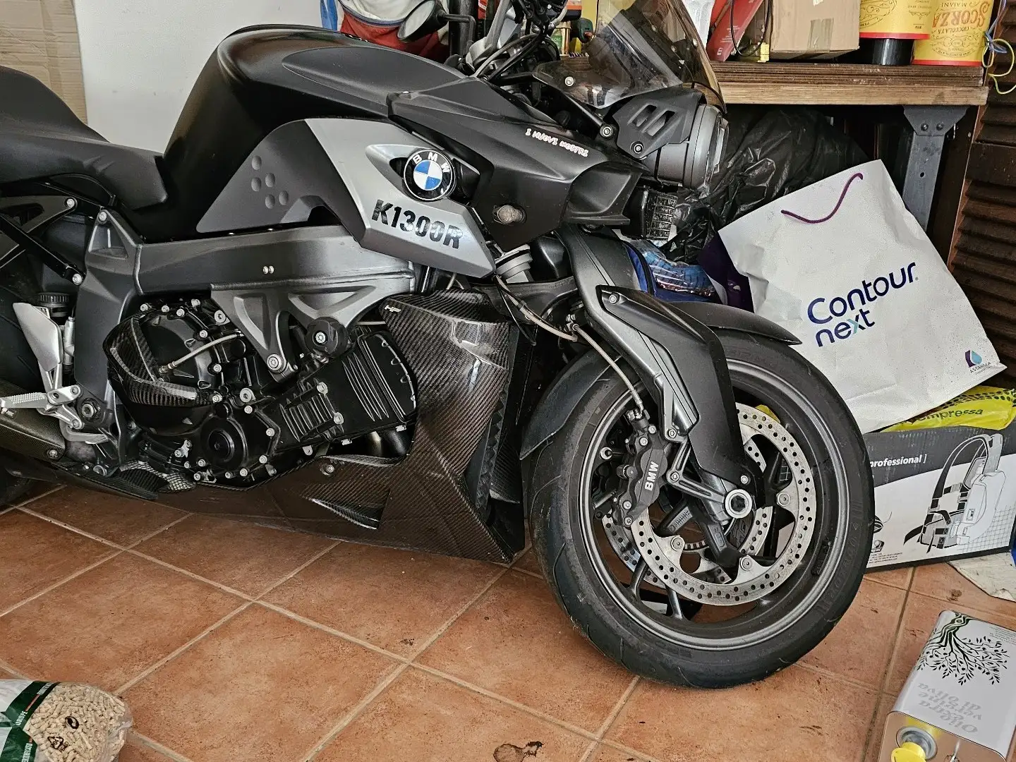 BMW K 1300 R crna - 1