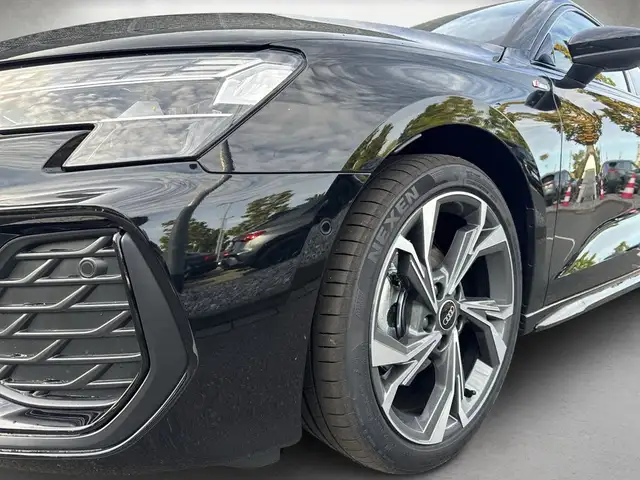 Audi A3 view 4